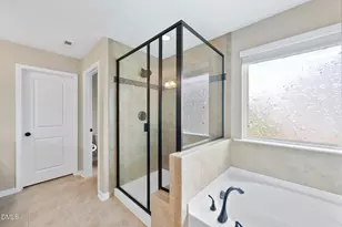 2430 Braxton Wood Ln, Apex, NC 27523 - Photo 24