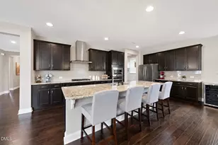 2430 Braxton Wood Ln, Apex, NC 27523 - Photo 2
