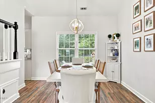 12109 Townmeade Ct, Raleigh, NC 27613 - Photo 10