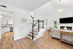 12109 Townmeade Ct, Raleigh, NC 27613 - Photo 4
