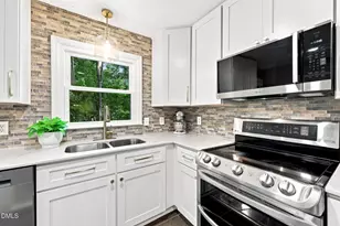 1206 Wishaw Ct, Cary, NC 27511 - Photo 10