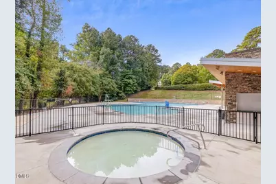 2816 Wycliff Road #2816, Raleigh, NC 27607 - Photo 8