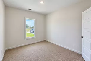 105 Ed Barrow Ln, La Grange, NC 28551 - Photo 12