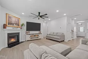200 Bridle Brk Wy, Fuquay Varina, NC 27526 - Photo 12