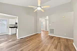 108 Bristol Ct, Youngsville, NC 27596 - Photo 20