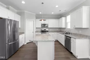 128 Bridge St, Fuquay Varina, NC 27526 - Photo 14