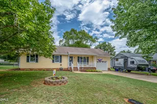 114 N Overland Dr, Mebane, NC 27302 - Photo 2