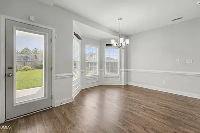 3033 N Kilchattan Drive, Fayetteville, NC 28306 - Photo 6