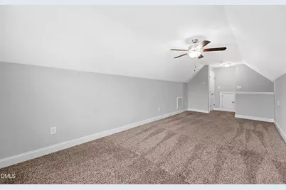 3033 N Kilchattan Drive, Fayetteville, NC 28306 - Photo 18