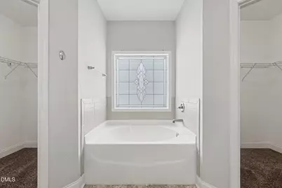 3033 N Kilchattan Drive, Fayetteville, NC 28306 - Photo 24