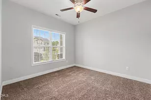 3033 N Kilchattan Dr, Fayetteville, NC 28306 - Photo 20