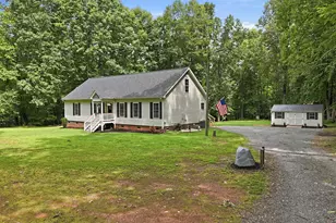 1507 Rainbow Cir, Oxford, NC 27565 - Photo 2