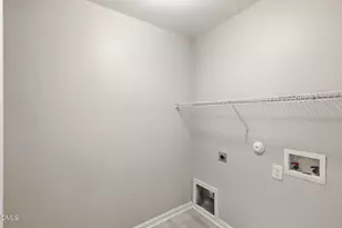 112 Jasper Point Dr, Holly Springs, NC 27540 - Photo 32