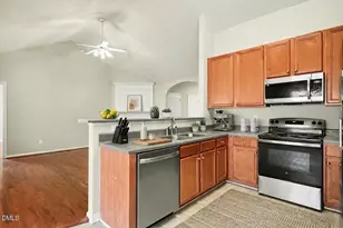 5017 Casland Dr, Raleigh, NC 27604 - Photo 14