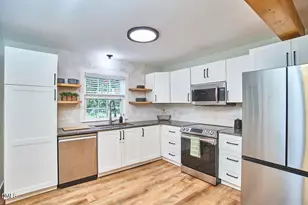 517 N Guthrie Ave, Durham, NC 27703 - Photo 16