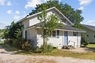 307 E F St, Erwin, NC 28339 - Photo 12