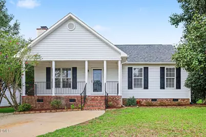 200 Waterford Drive, Clayton, NC 27520 - Photo 2