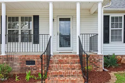 200 Waterford Drive, Clayton, NC 27520 - Photo 6