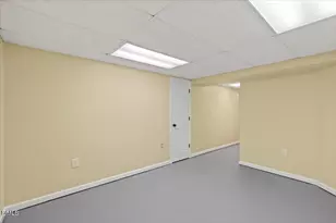 1023 S Main St, Burlington, NC 27215 - Photo 30