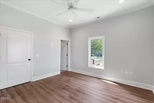 1023 S Main St, Burlington, NC 27215 - Photo 14