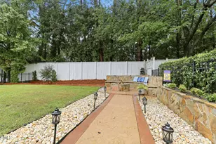 3709 Rolston Dr, Raleigh, NC 27609 - Photo 86