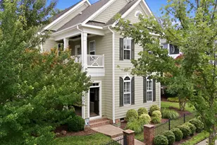 1908 Green Oaks Pkwy, Holly Springs, NC 27540 - Photo 2