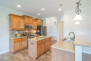 122 Star Flower Ct, Apex, NC 27539 - Photo 10