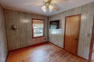 907 Frank St, Roxboro, NC 27573 - Photo 20
