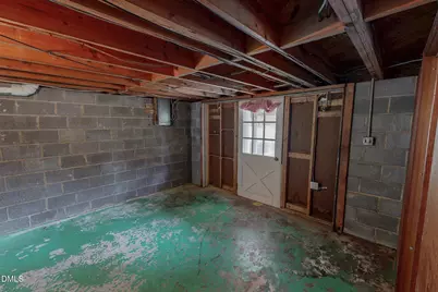 907 Frank Street, Roxboro, NC 27573 - Photo 28