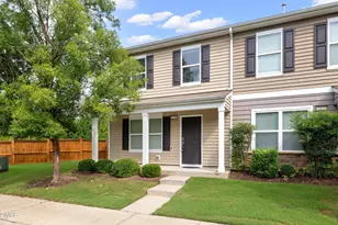 2926 Berkeley Springs Pl, Raleigh, NC 27616 - Photo 2