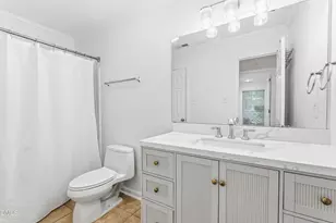 1006 Kingswood Dr, Chapel Hill, NC 27517 - Photo 16