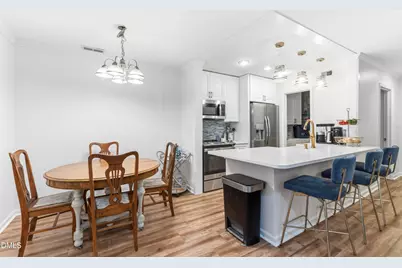 1006 Kingswood Drive #J, Chapel Hill, NC 27517 - Photo 6