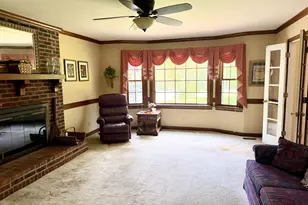 10608 Lake Pl, Zebulon, NC 27597 - Photo 8