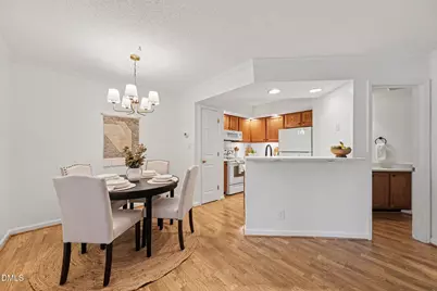 1402 Barton Pl Drive, Raleigh, NC 27608 - Photo 6