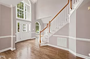 406 Cricketfield Ln, Cary, NC 27518 - Photo 8