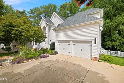 406 Cricketfield Lane, Cary, NC 27518 - Photo 2