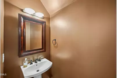 915 Cabin Creek, Pittsboro, NC 27312 - Photo 20