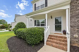 817 Edgeware Way, Wake Forest, NC 27587 - Photo 2