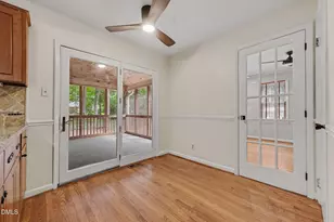 1307 Leclair St, Chapel Hill, NC 27517 - Photo 16