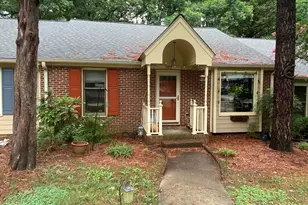 123 Boldleaf Ct, Cary, NC 27513 - Photo 2