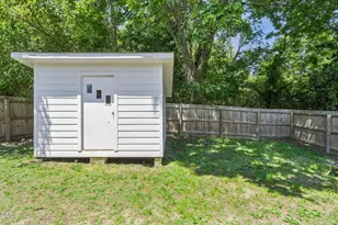 221 Turner St, Holly Springs, NC 27540 - Photo 24