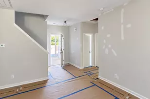 101 Crossvine St, Selma, NC 27576 - Photo 2