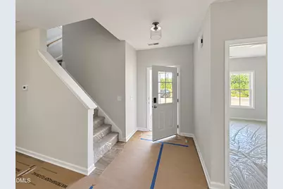 101 Crossvine Street #(9), Selma, NC 27576 - Photo 2