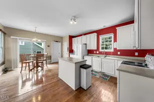 121 College Ave, Durham, NC 27713 - Photo 16