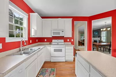 121 College Avenue, Durham, NC 27713 - Photo 20