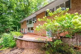 508 Hawthorne Ln, Chapel Hill, NC 27517 - Photo 34