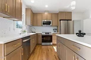 102 Paper Chase Ct, Cary, NC 27519 - Photo 20