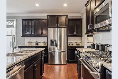 137 Lucky Ribbon Lane, Holly Springs, NC 27540 - Photo 8
