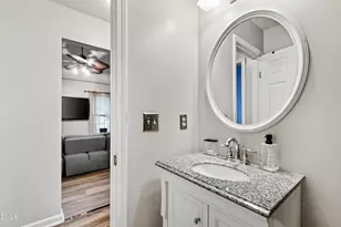 702 E Jones St, Raleigh, NC 27601 - Photo 26