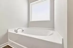 3912 Mendenhall Dr, Zebulon, NC 27597 - Photo 20